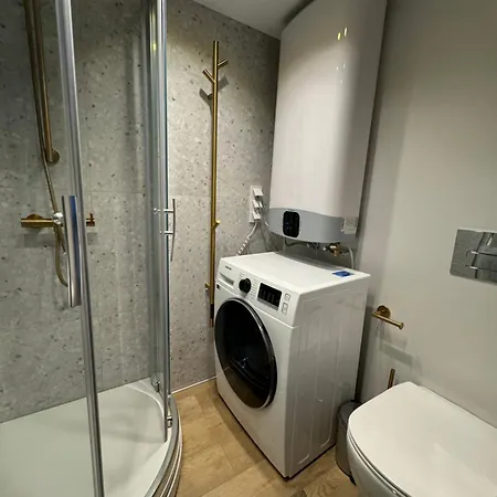 Stylish & Cozy Old Town Den - Near Choral Synagogue Appartamento *